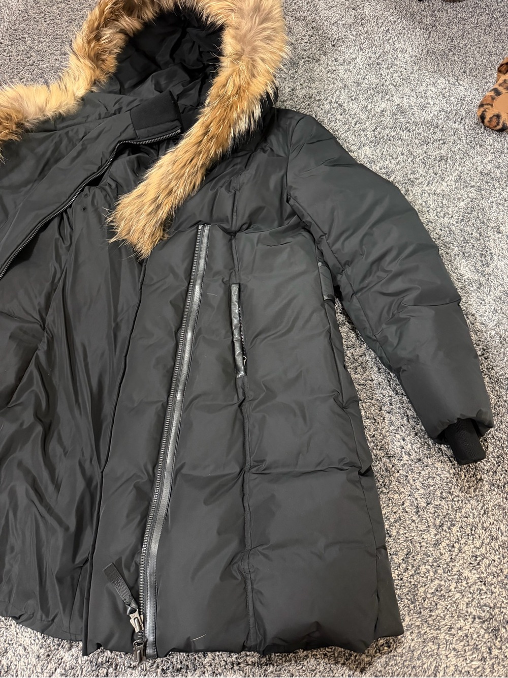 MACKAGE women’s puffer. Kay style - Picture 4 of 6
